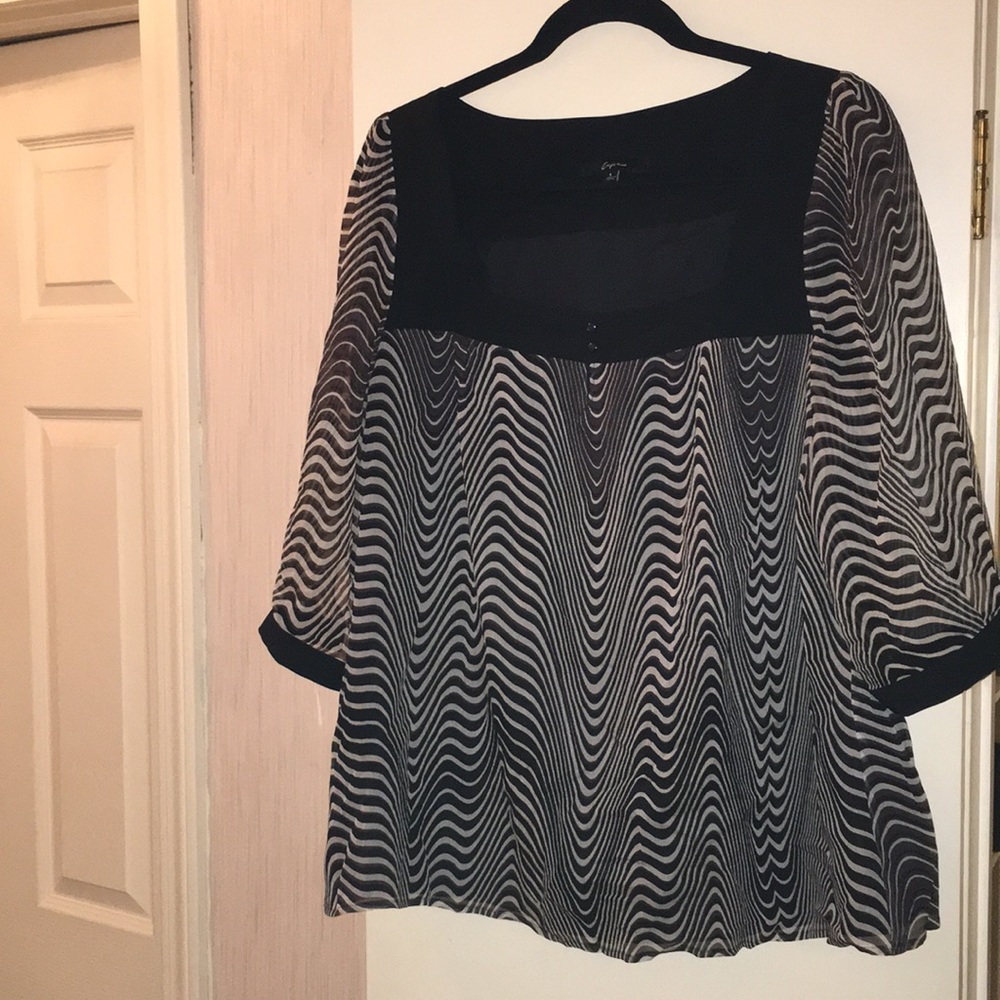 Black and white blouse